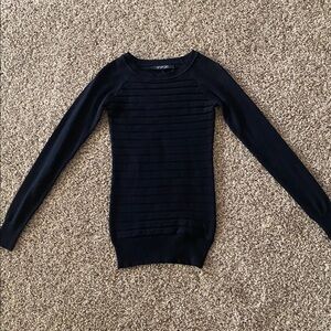 Junior’s Black Knit Sweater Top